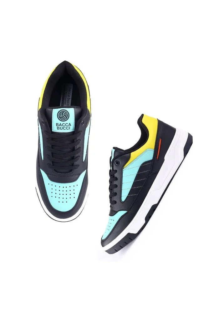 باكا بوتشي أحذية رياضية رجالية ملونة